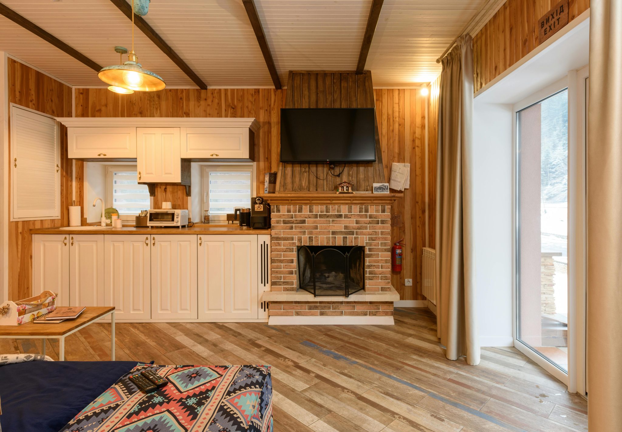 MMHM Structures - Briar Cottage - Double storey extension & internal ...